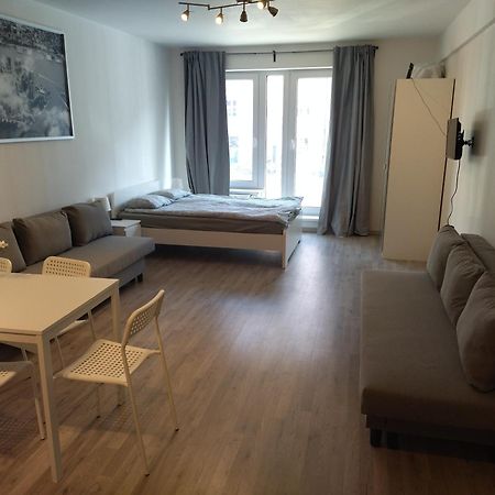 Brand New Studio Apartment #24 In Elite Residence With Free Secure Parking In The Center Praha Bagian luar foto