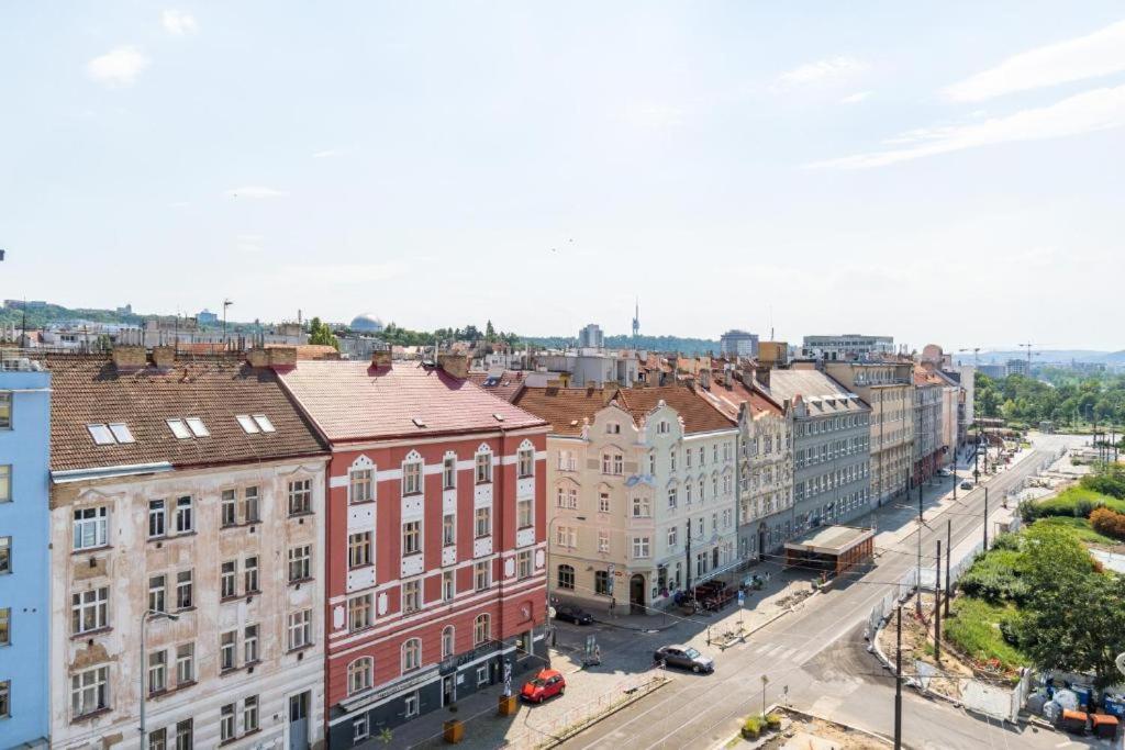 Brand New Studio Apartment #24 In Elite Residence With Free Secure Parking In The Center Praha Bagian luar foto
