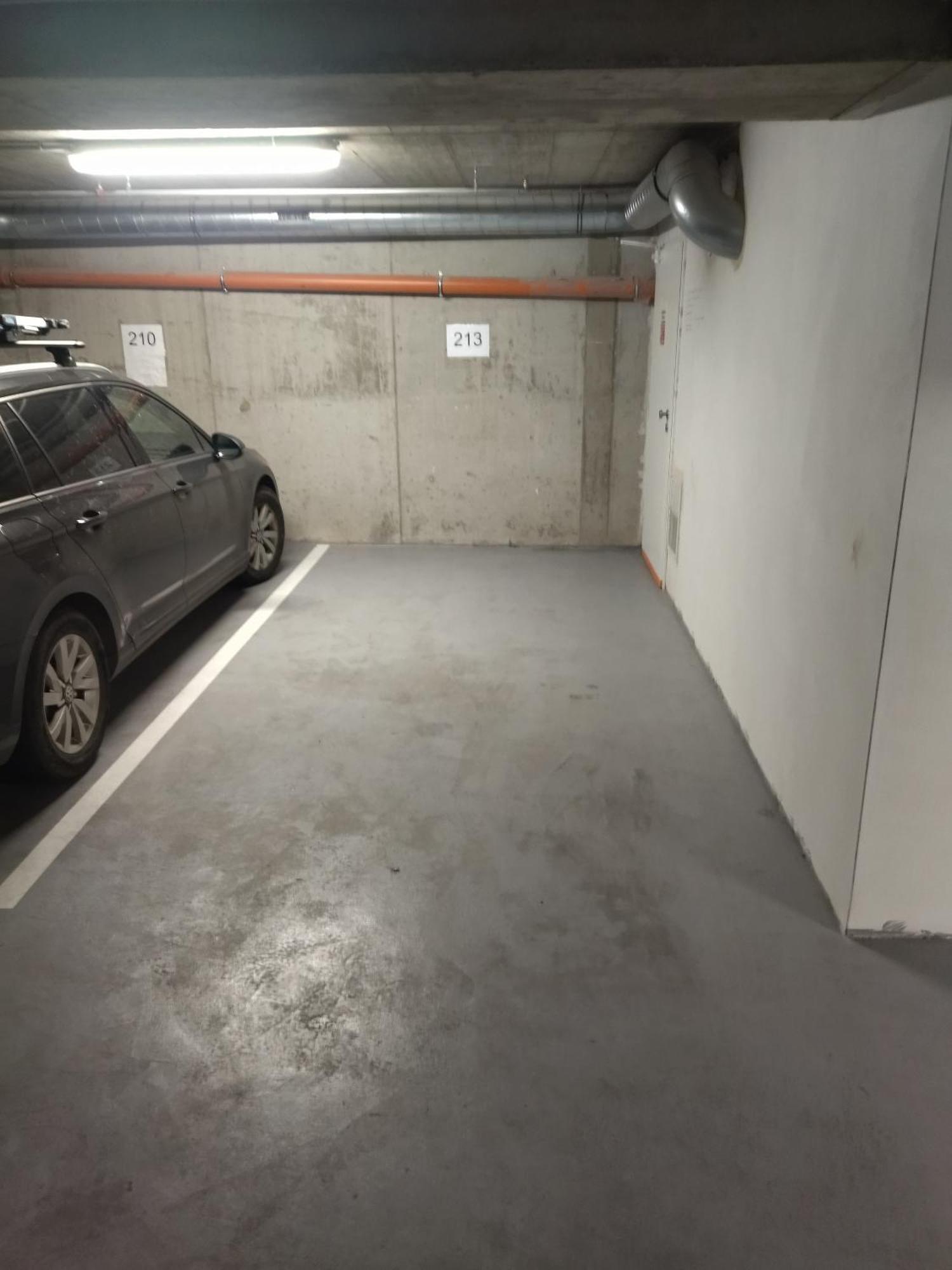 Brand New Studio Apartment #24 In Elite Residence With Free Secure Parking In The Center Praha Bagian luar foto